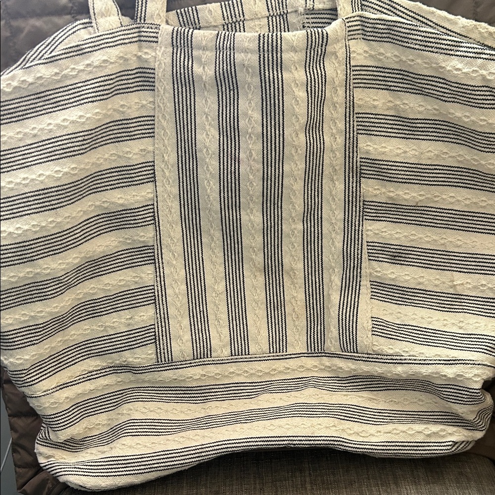 Roxy Cream and Black Striped Tote - Picture 6 of 7